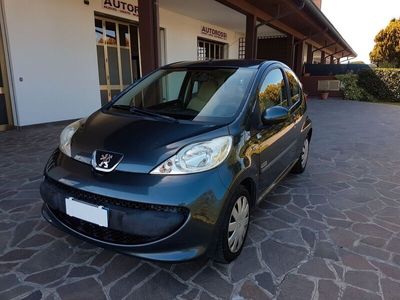 usata Peugeot 107 neo patentati