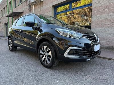 Usata Renault Captur Bose Edition 90 CV (66 kW) 2017 Nero SUV
