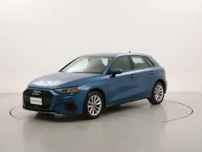 Usata Audi A3 Business 110 CV (80 kW) 2022 Blu Berlina