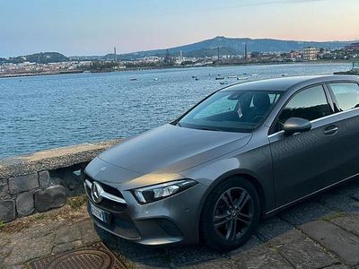 Usata Mercedes 180 136 CV (100 kW) 2018 Grigio Berlina