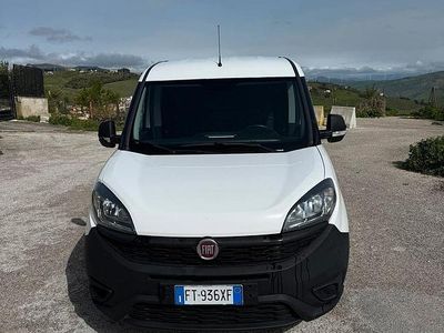 Occasion Fiat Doblò 95 ch (69 kW) 2019 Blanc Monospace