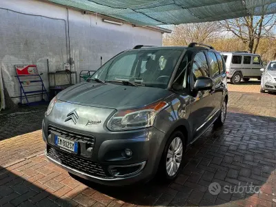 Usata Citroën C3 Picasso Attraction 92 CV (67 kW) 2012 Grigio Monovolume