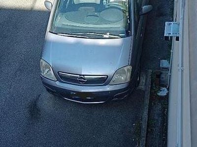 Occasion Opel Meriva 90 ch (66 kW) 2006 Gris Monospace