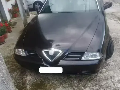 Second-hand Alfa Romeo 166 205 CP (150 kW) 1999 Negru Berlinǎ