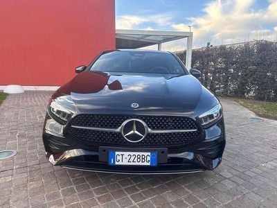 Usata Mercedes A200 AMG Line Premium Plus 163 CV (119 kW) 2023 Nero Berlina