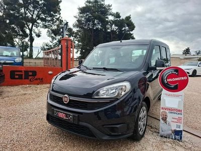 Usata Fiat Doblò 90 CV (66 kW) 2016 Nero Monovolume