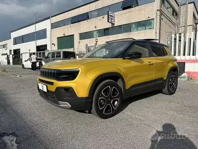 Usata Jeep Avenger Summit 101 CV (74 kW) 2025 Giallo SUV