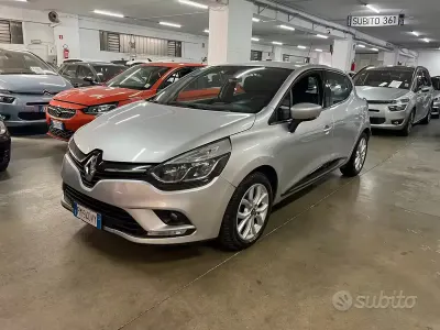 Usata Renault Clio IV 75 CV (55 kW) 2018 Grigio Berlina