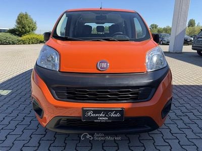 Usata Fiat Qubo Lounge 77 CV (56 kW) 2017 Arancione Monovolume