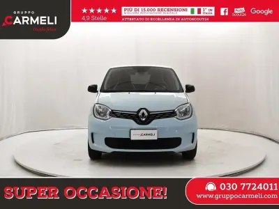 Usata Renault Twingo Techno 60 kW (82 CV) 2022 Blu shopping Utilitaria
