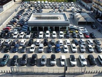 Usata Renault Captur Techno 90 CV (66 kW) 2025 Nero SUV