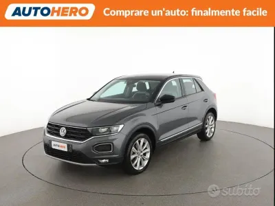 Usata VW T-Roc Advance 116 CV (85 kW) 2019 Grigio SUV