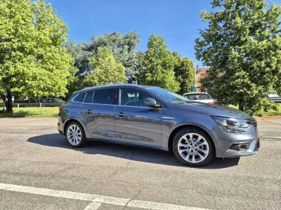 Usata Renault Mégane GrandTour Intens 110 CV (80 kW) 2017 Grigio Station wagon