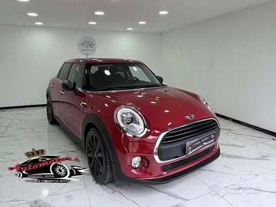 Usata Mini One D Business 95 CV (69 kW) 2016 Rosso Utilitaria