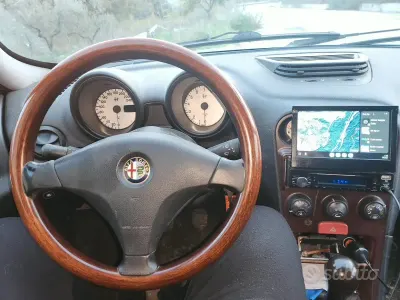 Usata Alfa Romeo 156 155 CV (114 kW) 1998 Bluazzurro Berlina