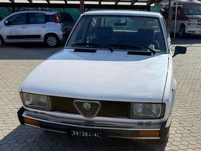 Usata Alfa Romeo Alfetta 129 CV (94 kW) 1979 Bianco Berlina