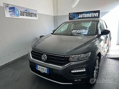 Begagnad VW T-Roc Style 116 HK (85 kW) 2019 Grå SUV