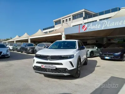 Usata Opel Mokka Ultimate 131 CV (96 kW) 2022 Bianco SUV