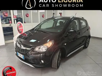 Usata Opel Karl Rocks 75 CV (55 kW) 2018 Nero Utilitaria
