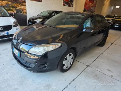 Usata Renault Mégane GrandTour Luxe 110 CV (80 kW) 2010 Nero Station wagon