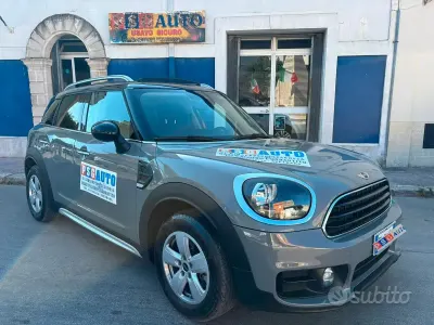 Usata Mini Cooper D Countryman 150 CV (110 kW) 2017 Grigio SUV