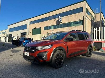 Usata Dacia Jogger Extreme 110 CV (80 kW) 2022 Arancione Monovolume