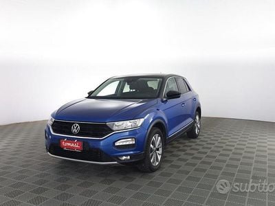 Usata VW T-Roc Style 110 CV (80 kW) 2021 Blu SUV