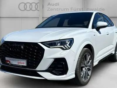 Usata Audi Q3 Sportback S-Line 190 CV (139 kW) 2021 Bianco SUV