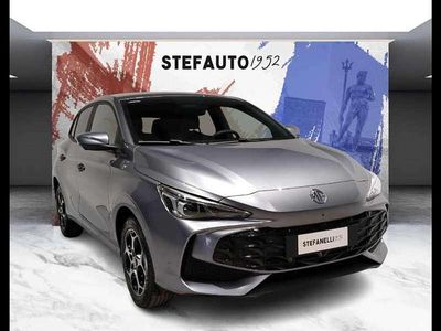 Nuova MG MG3 Luxury 102 CV (75 kW) 2026 Grigio silver Utilitaria