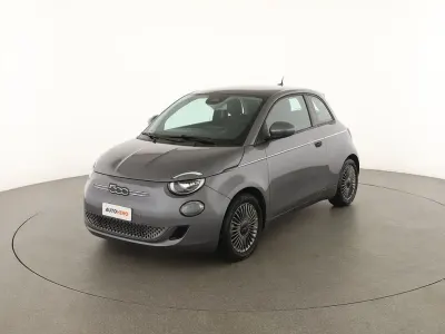 Usata Fiat 500e Icon 86 kW (118 CV) 2021 Grigio Utilitaria