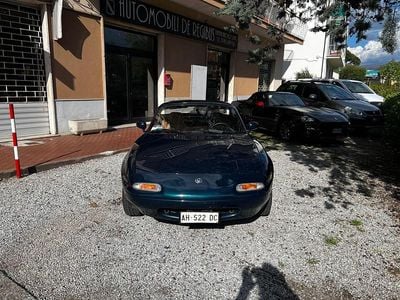 Usata Mazda MX5 91 CV (66 kW) 1996 Blu Cabrio
