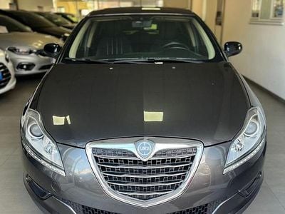 Usata Lancia Delta Gold 120 CV (88 kW) 2012 Grigio Utilitaria