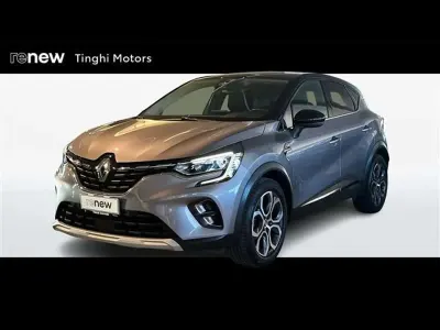 Usata Renault Captur Intens 101 CV (74 kW) 2023 Grigio SUV