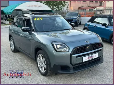 Käytetty Mini Cooper S Countryman Classic 218 HP (160 kW) 2024 Vihreä Katumaasturi
