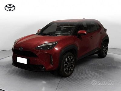 Usata Toyota Yaris Cross Trend 116 CV (85 kW) 2021 Rosso SUV