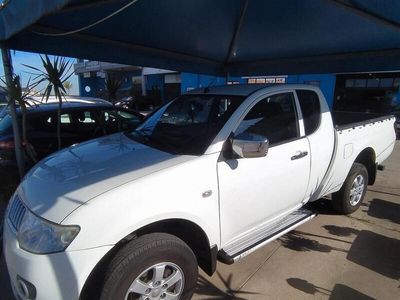 usata Mitsubishi L200 SINGLE CAB 2.5 4WD