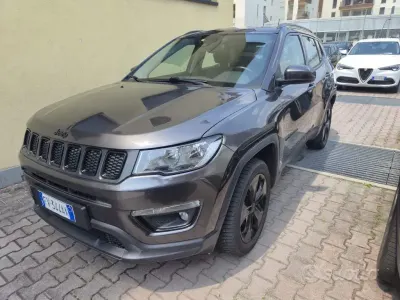 Usata Jeep Compass Night Eagle 140 CV (102 kW) 2019 Grigio SUV