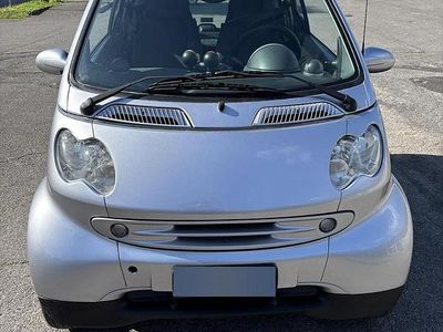 Begagnad Smart #1 2005 Grå