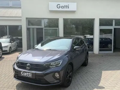Usata VW Taigo R-line 110 CV (80 kW) 2023 Smoky grey metallizzato SUV