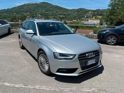 Usata Audi A4 143 CV (105 kW) 2012 Grigio Berlina