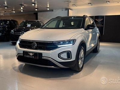 Usata VW T-Roc Advance 116 CV (85 kW) 2022 Bianco SUV