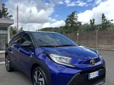 Usata Toyota Aygo X Lounge 72 CV (52 kW) 2024 Blu/azzurro SUV