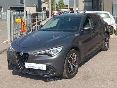 Usata Alfa Romeo Stelvio Sprint 190 CV (139 kW) 2021 Grigio SUV