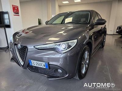 Usata Alfa Romeo Stelvio 190 CV (139 kW) 2021 Grigio SUV
