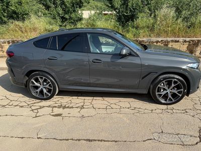 Usata BMW X6 M Sport 600 CV (441 kW) 2023 Grigio SUV