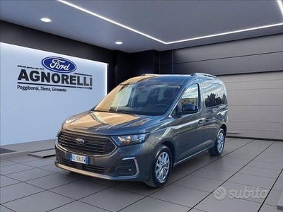Usata Ford Tourneo Connect Titanium 114 CV (83 kW) 2023 Grigio Monovolume