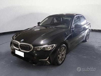 Usata BMW 320 Luxury Line 190 CV (139 kW) 2019 Nero Berlina