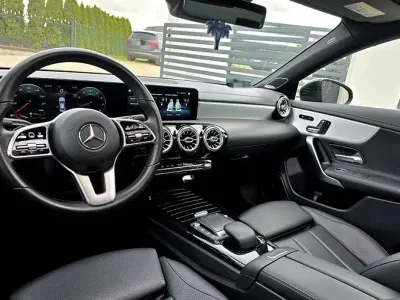 Usata Mercedes CLA220 Business 190 CV (139 kW) 2020 Nero Berlina