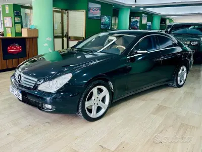 Usata Mercedes CLS320 224 CV (164 kW) 2007 Nero Coupé