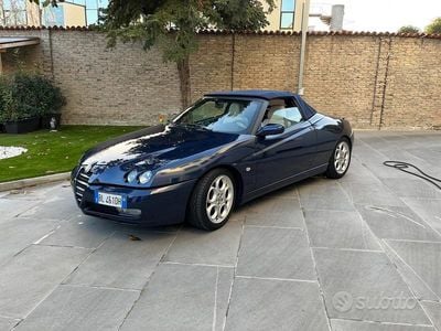 Second-hand Alfa Romeo GTV 2000 Albastru Coupe